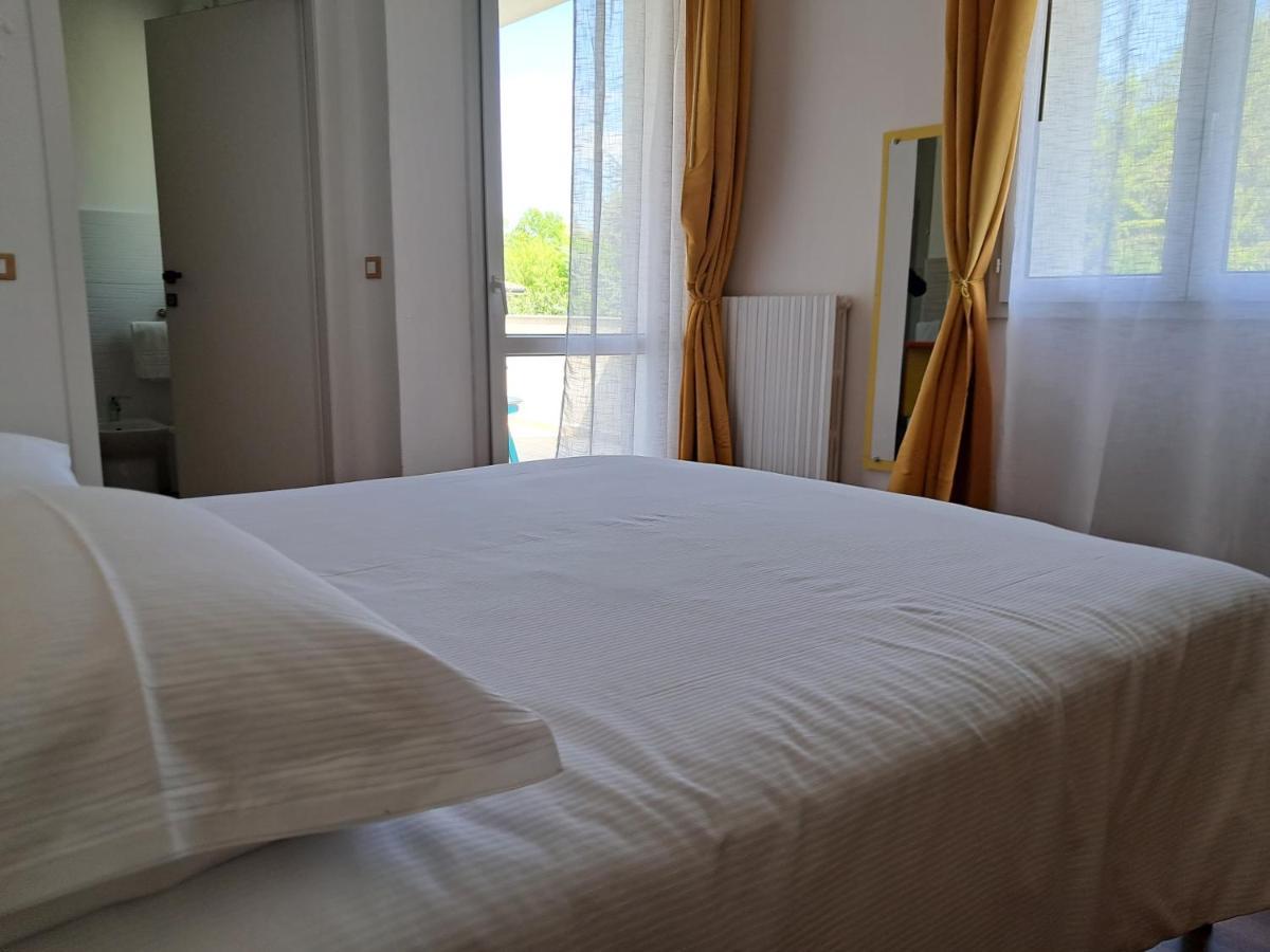Terrazzaponente Bed & Breakfast Monte San Pietro Dış mekan fotoğraf